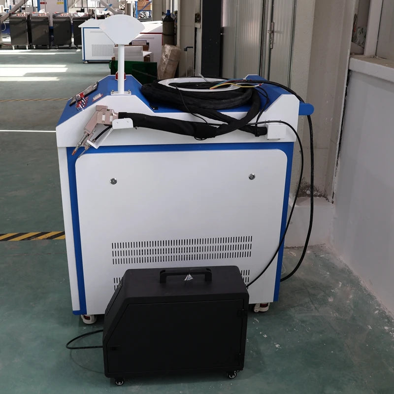 1200w/1500w/2000w/3000w Hand-Held Fiber Laser Welding Machine Water-Cooled 3-in-1 Metal Welding Cleaning & Cutting Equipment