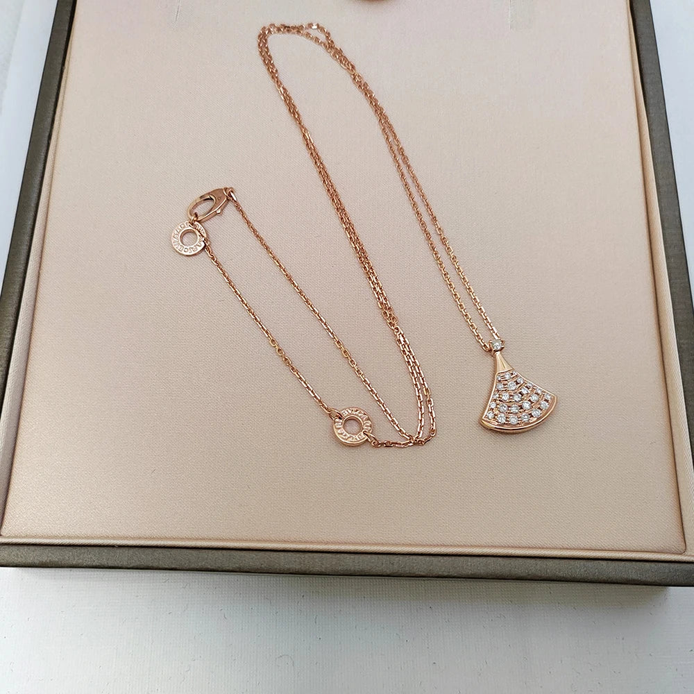 18K Gold AU750 Fan Necklace 0.2 Carat Genuine Diamond High-end Jewelry Valentine's Anniversary Party Gift for Women