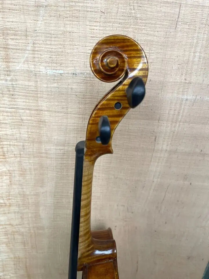 4/4 handmade violin fabulous tone aged wood nice flamed maple back with case