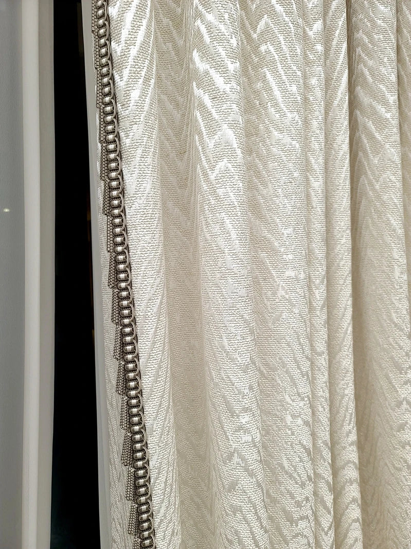 American Luxury Solid White Blackout Curtain for Living Room Bedroom Modern High-precision Thicken Curtain with tassle for Villa
