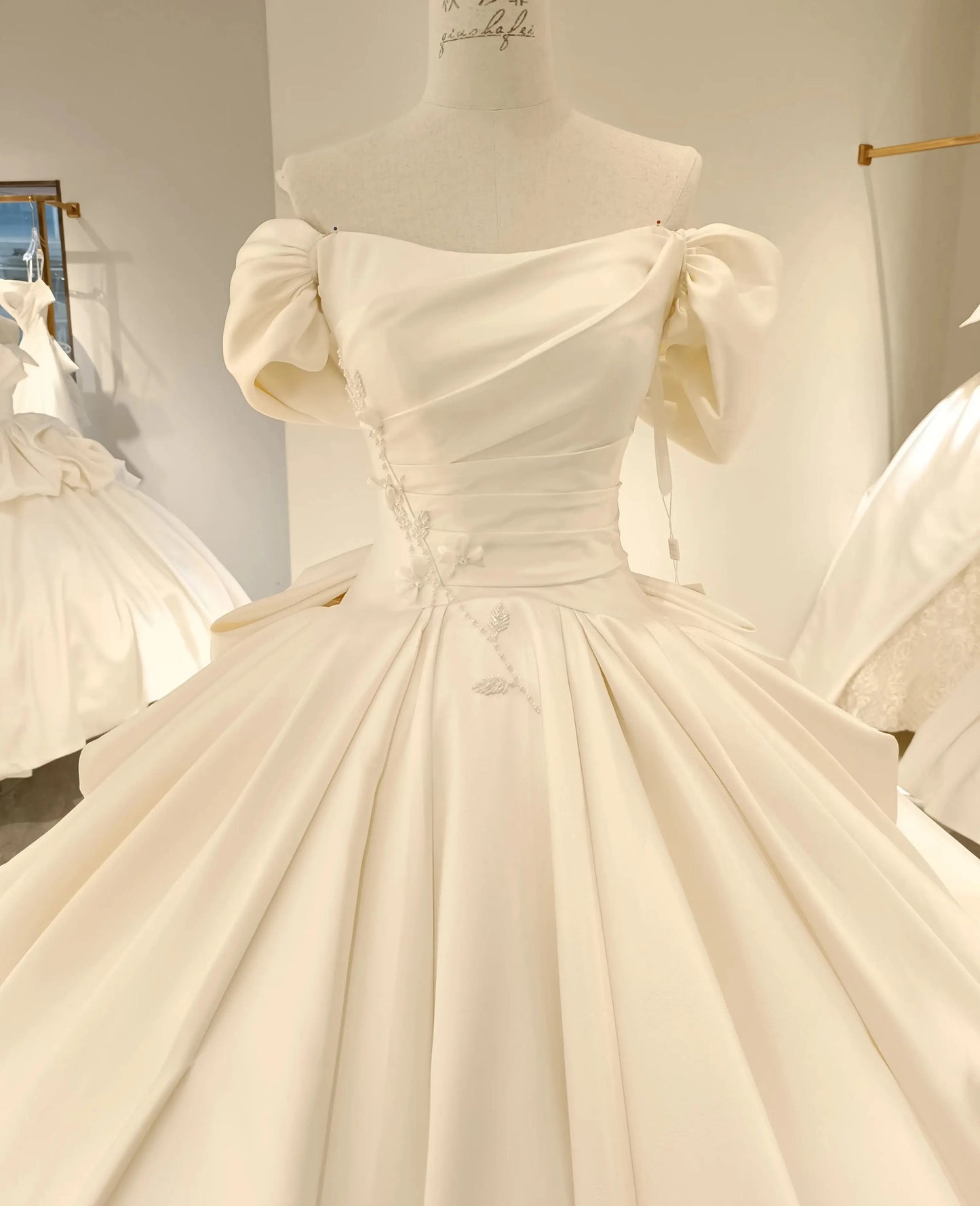 Aoliweiya Bridal -Mikado A Line Detached Sleeve Wedding Dress