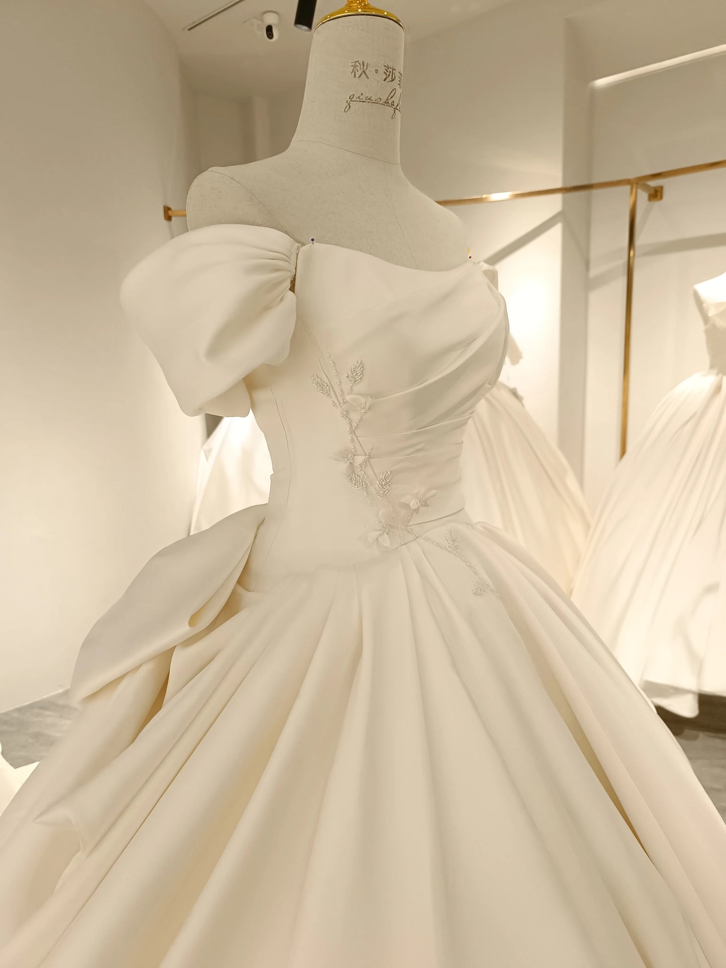 Aoliweiya Bridal -Mikado A Line Detached Sleeve Wedding Dress