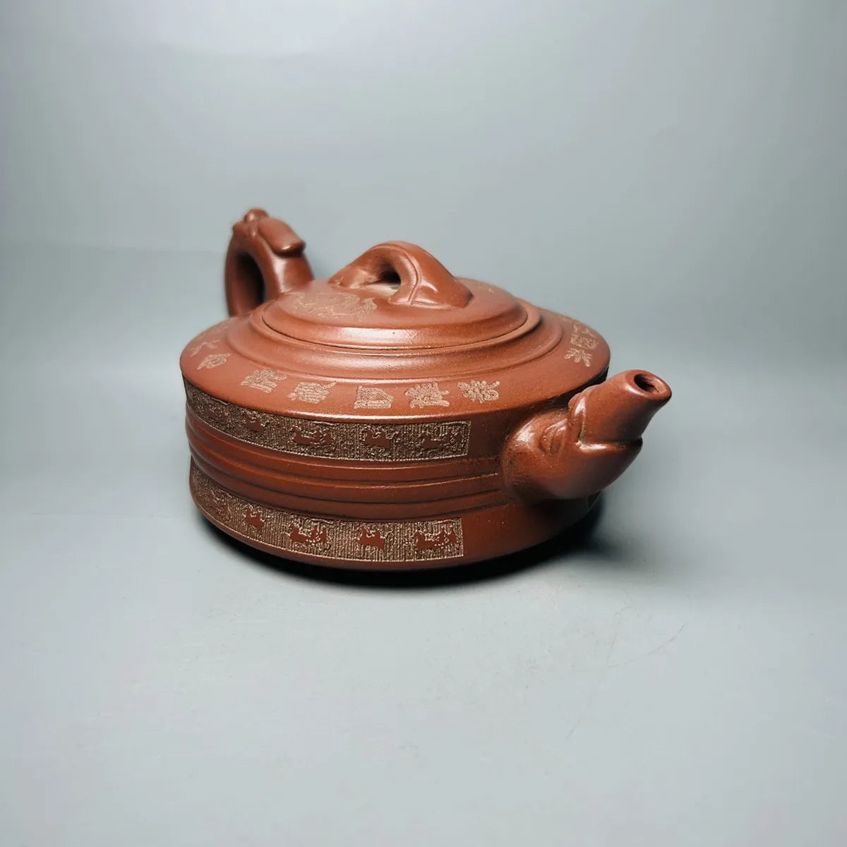 Chinese Yixing Zisha Clay Teapot Ruyi Engraving Pot Wu Yungen 380ml