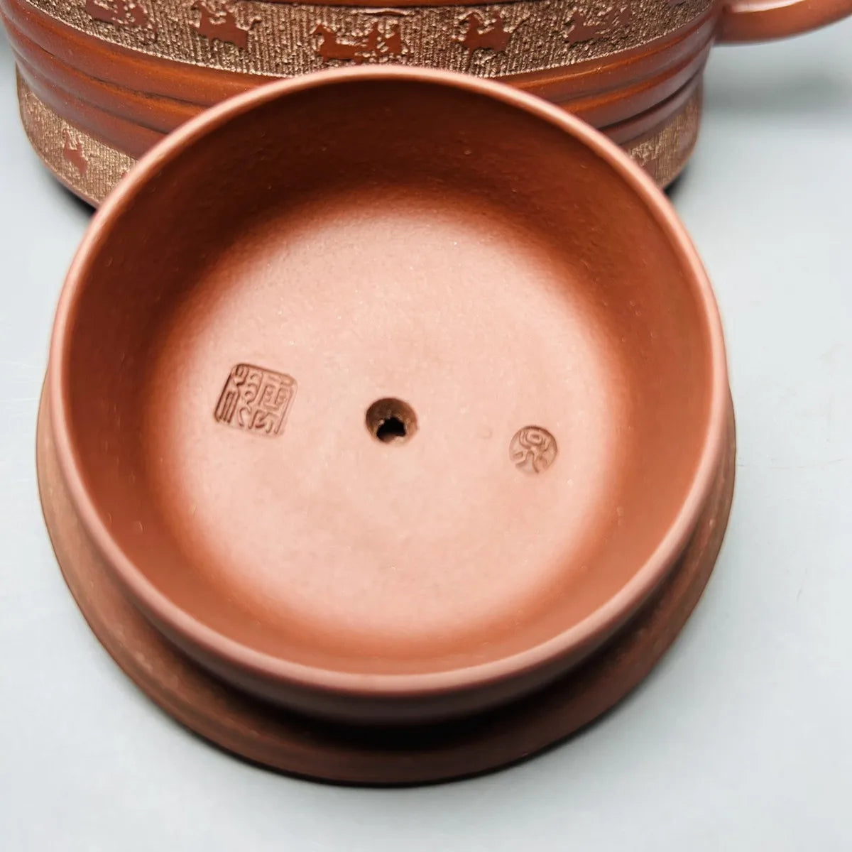 Chinese Yixing Zisha Clay Teapot Ruyi Engraving Pot Wu Yungen 380ml