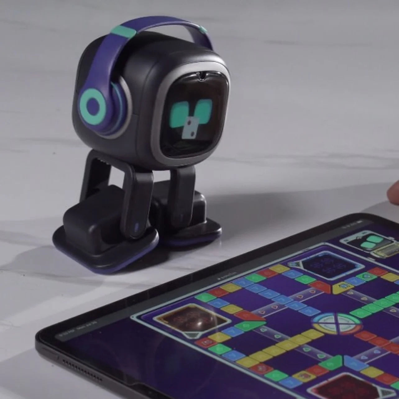 Emo Go Home Robot Intelligent Ai Emotional Communication Interactive Speech Recognition Desktop Accompanying Electronic Pet Toys