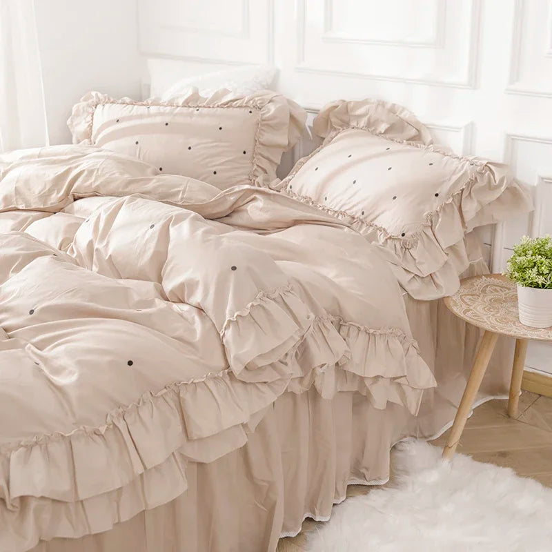 Four-Piece Set Light Luxury Flower Embroidery Cotton Home Textile Bedding Ruffled Bed Skirt Heat Preservation Solid Color 1.8M