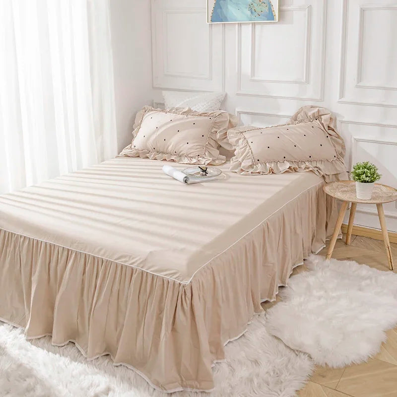 Four-Piece Set Light Luxury Flower Embroidery Cotton Home Textile Bedding Ruffled Bed Skirt Heat Preservation Solid Color 1.8M