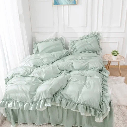 Four-Piece Set Light Luxury Flower Embroidery Cotton Home Textile Bedding Ruffled Bed Skirt Heat Preservation Solid Color 1.8M