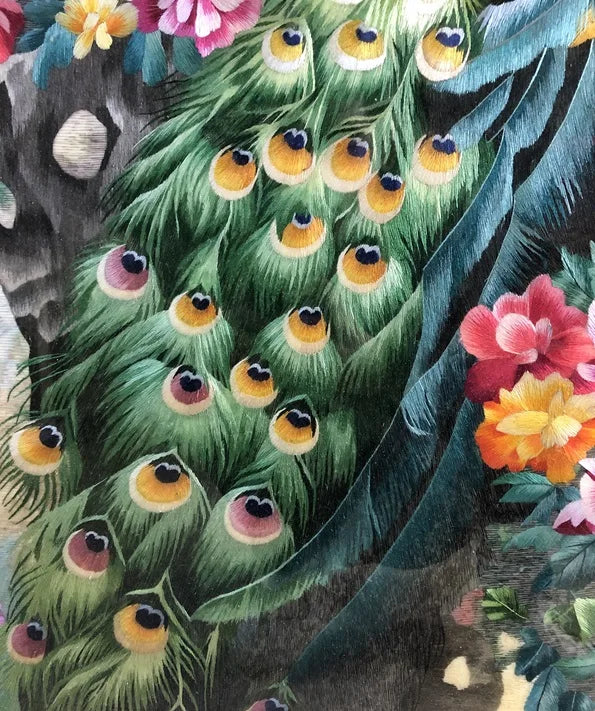 Handmade 100% Mulberry Silk Thread Finished Suzhou Embroidery Not Include Wood Frame ,Peacocks 50*100cm