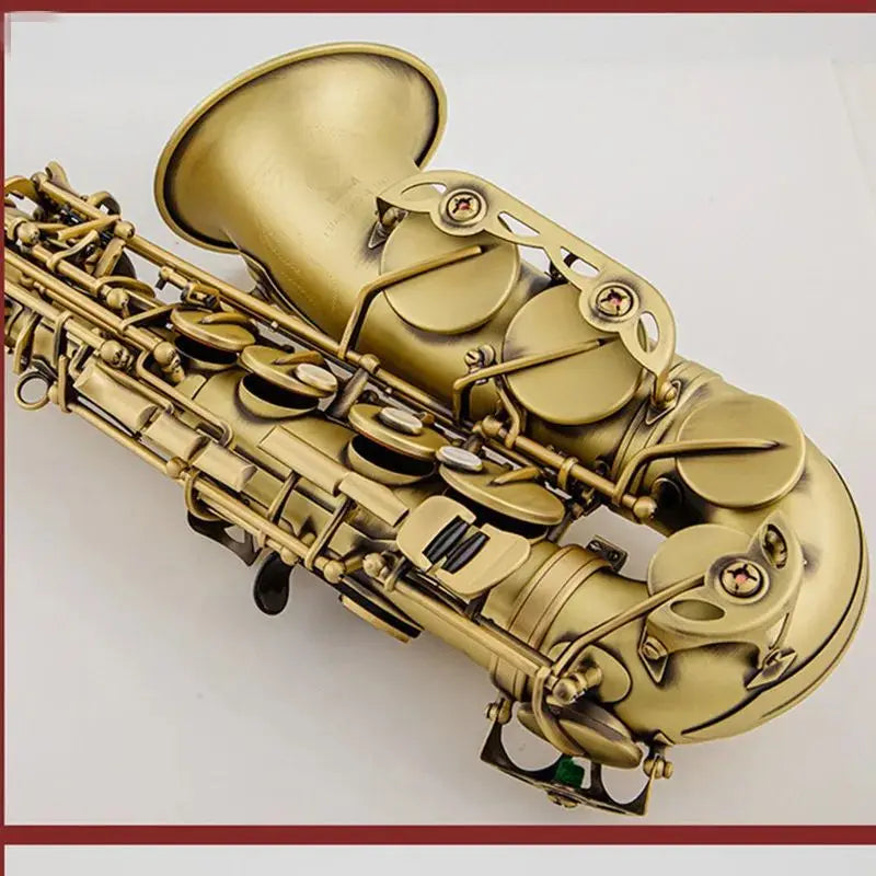 Japanese YAS 62 alto saxophone retro technology Wind instrument brass manufacturing full set of accessories real-time photograes