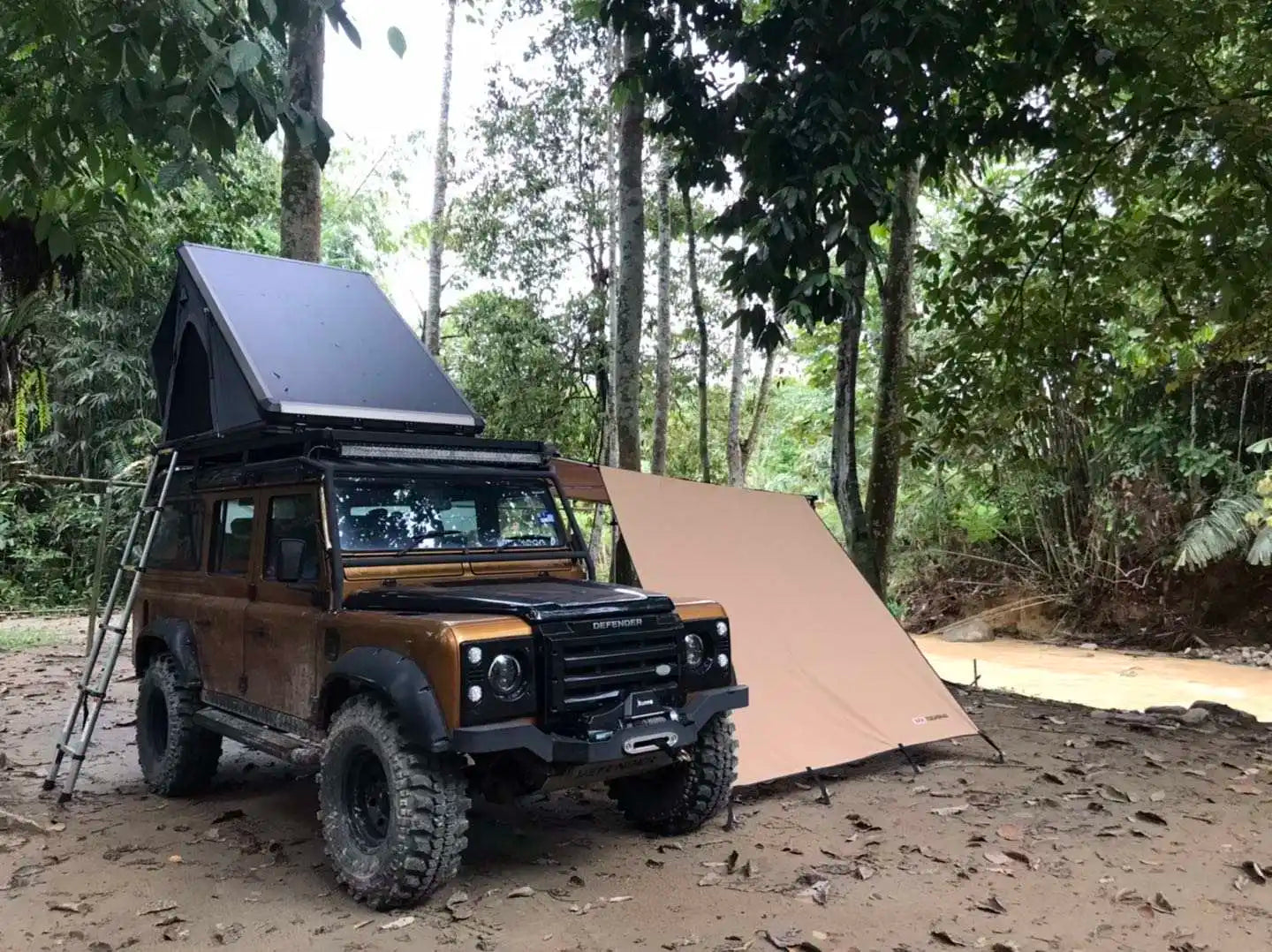 L 4 Person 4x4 Free Annex Suv Car Auto Outdoor Camping Aluminum Hard Shell Roof Top RooftopTent with Annex Tent Camping Outdoor