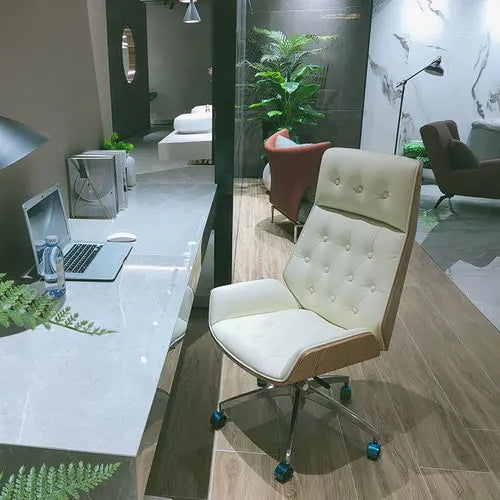 Light luxury boss chair, reclining office chair, leather home computer chair, comfortable sedentary study chair, desk chair
