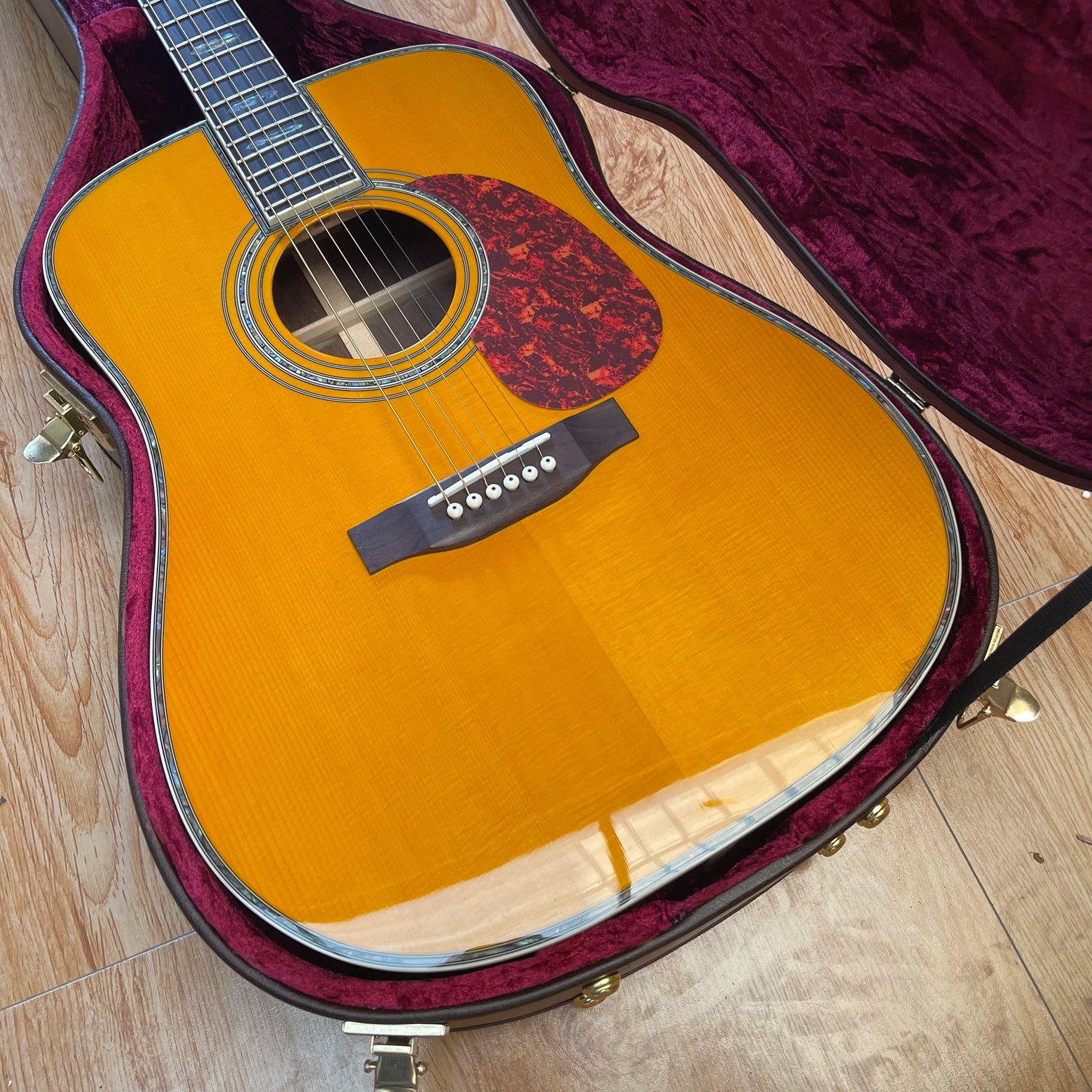 NEW 41-inch D45 series all solid wood side yellow black acoustic guitar plus with hard case 07.05