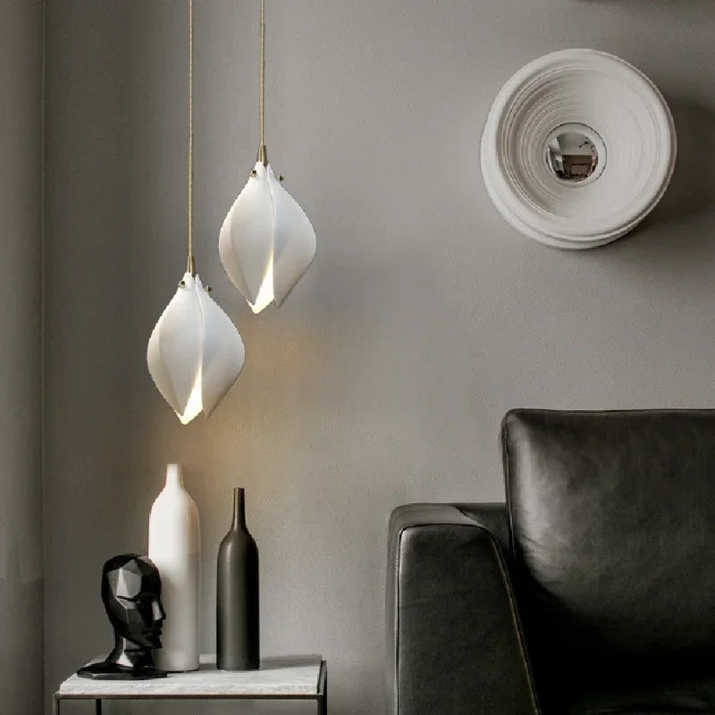 Nordic Modern LED pendant lamp luxury Ceramic Magnolia Flower G9 Chandelier Villa Stairs Petal Hanging White Lamp Fixtures