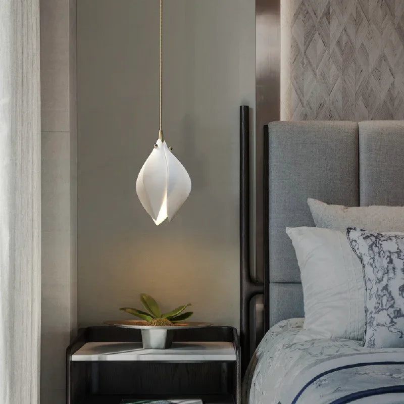 Nordic Modern LED pendant lamp luxury Ceramic Magnolia Flower G9 Chandelier Villa Stairs Petal Hanging White Lamp Fixtures