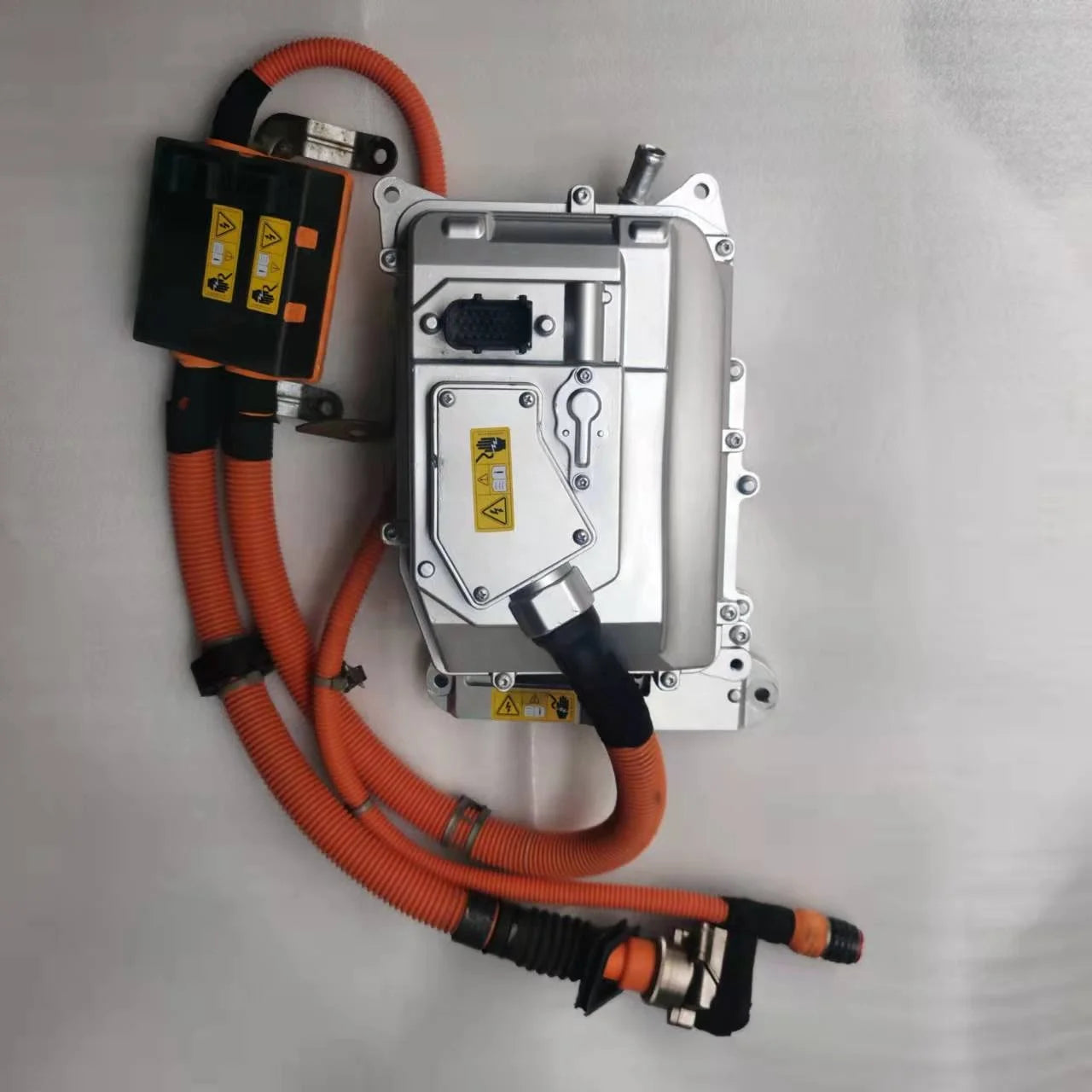 Original 2215404450 0009064703 0045459701 Hybrid Battery Charger Inverter Converter For -W221 S400