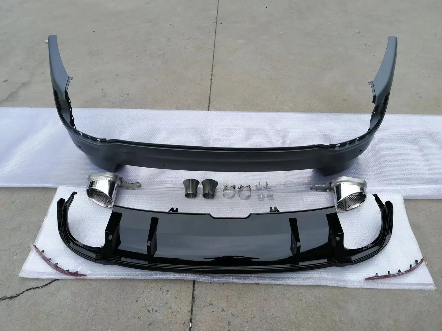 RS4 Body Kit mit Diffusor für A4 B9 2017-2019 Facelift RS4 B9 Hecks toß stange RS4 Bodykit