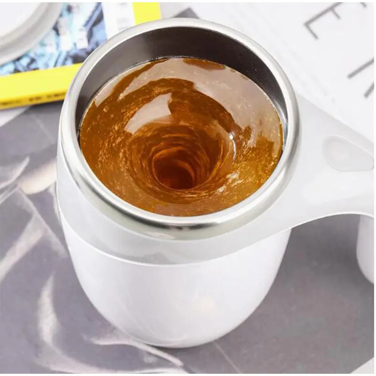 MMOOKA EXSX Automatic mixing cup rechargeable magnetic coffee cup, waterproof automatic mixing cup, suitable for office/kitchen/travel.