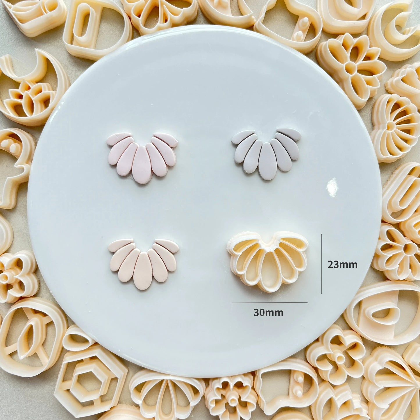 MMOOKA MMOOKA Flower Soft Pottery Earrings Polymer Clay Cutter Hollow Geometric Pattern Mold DIY Ceramic Earrings Jewelry Pendants Clay ToolsMMOOKA.COM