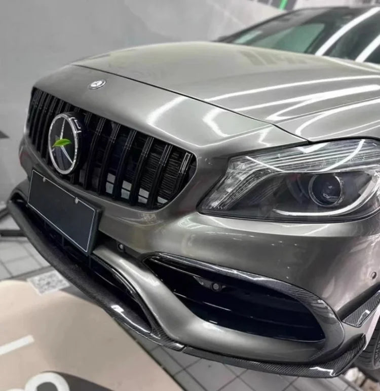 Suitable for W176 front bumper carbon fiber Head shovel lower lip air knife is suitable for A-class modification.