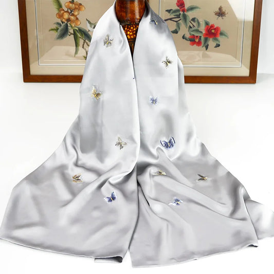 Xiuzhuang's self sold new 2023 silk cheongsam draped with shawl, handcrafted Suzhou embroidery long bridal scarf and scarf