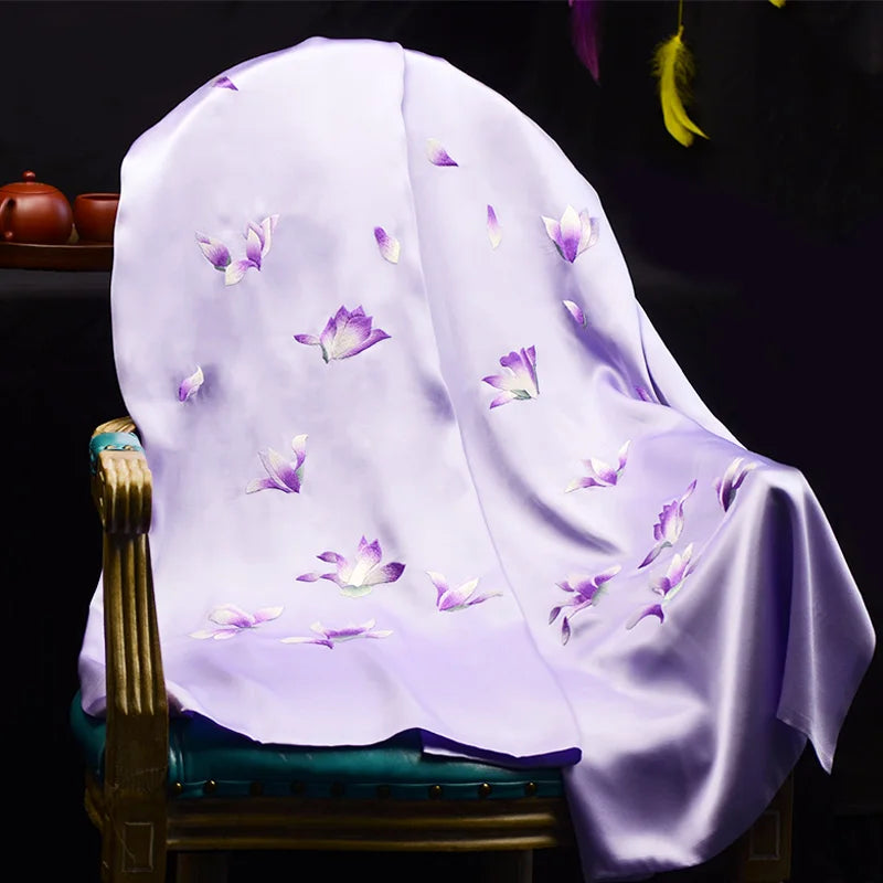 Xiuzhuang self sells 2023 holiday gifts for outdoor outfits and versatile Su embroidery silk shawl scarves