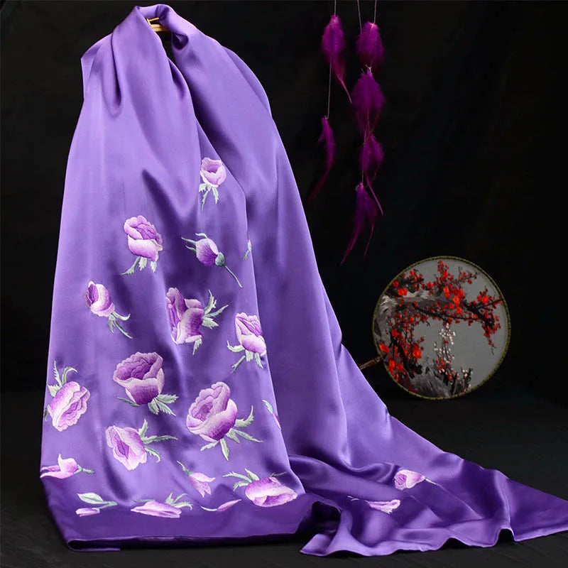 Xiuzhuang self sells 2023 new bride shawl cheongsam with ethnic style Suzhou embroidery scarf and scarf as a special gift