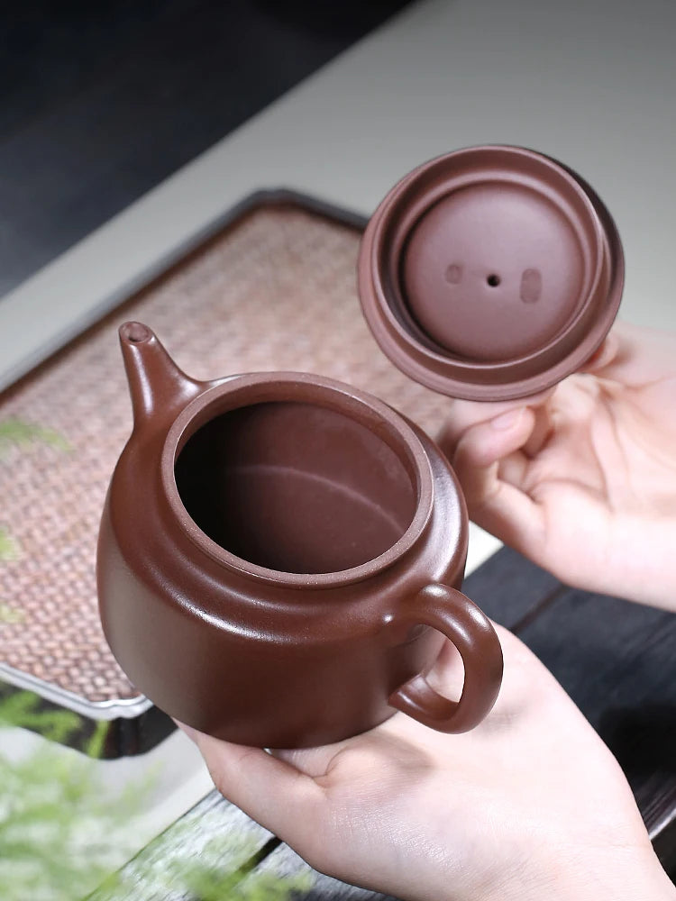 Yixing Dezhong Famous Master Pure Handmade Household Raw Mine Old Purple Clay Tea Pot High End Business Gift