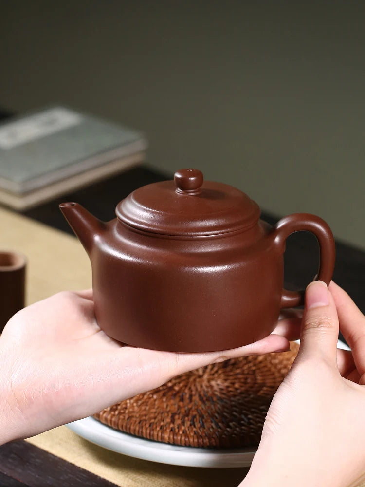 Yixing Dezhong Famous Master Pure Handmade Household Raw Mine Old Purple Clay Tea Pot High End Business Gift