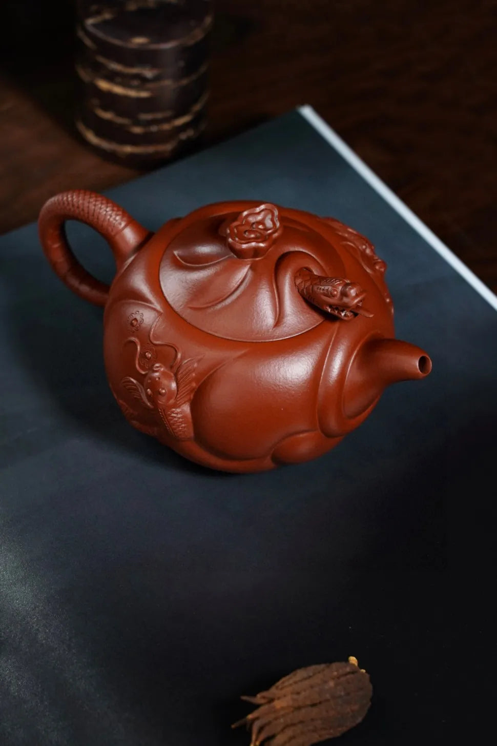 Yixing Purple Clay Master Pure Handmade Small Coal Kiln Vermilion Mud Fish Hualong Pot High End Household Kung Fu Tea Set