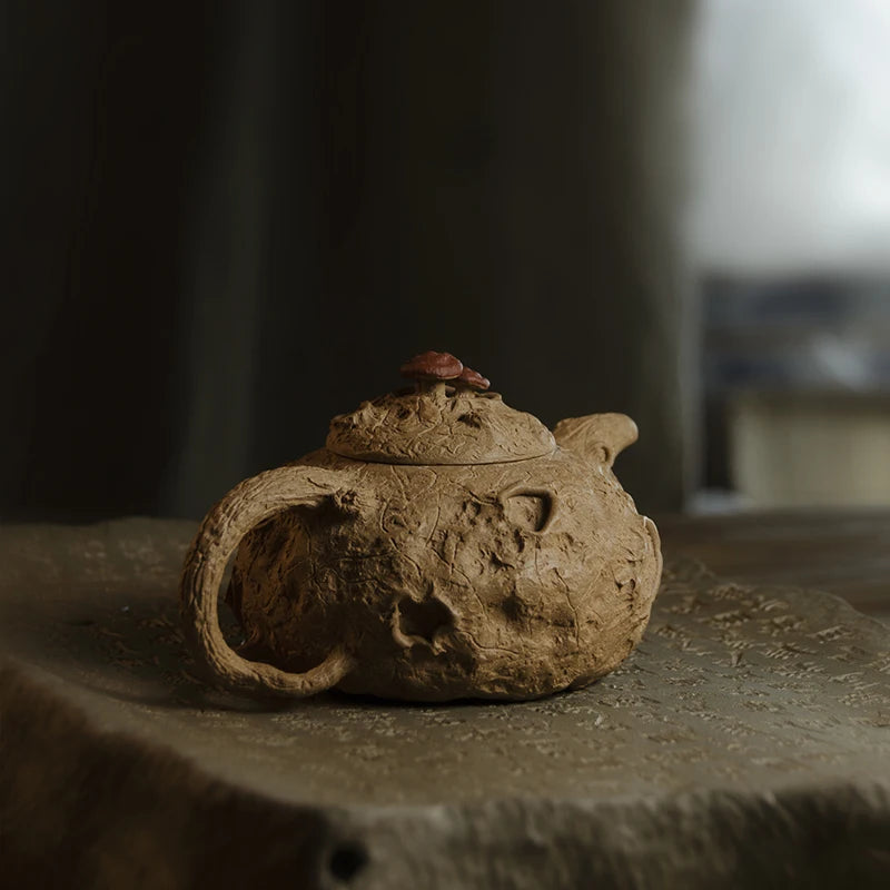 Yixing Zisha Teapot Handmade Raw Ore Old Segment Mud Gongchun Pot Single Teapot Chinese Household Bionic Zisha Teapot Tea Set