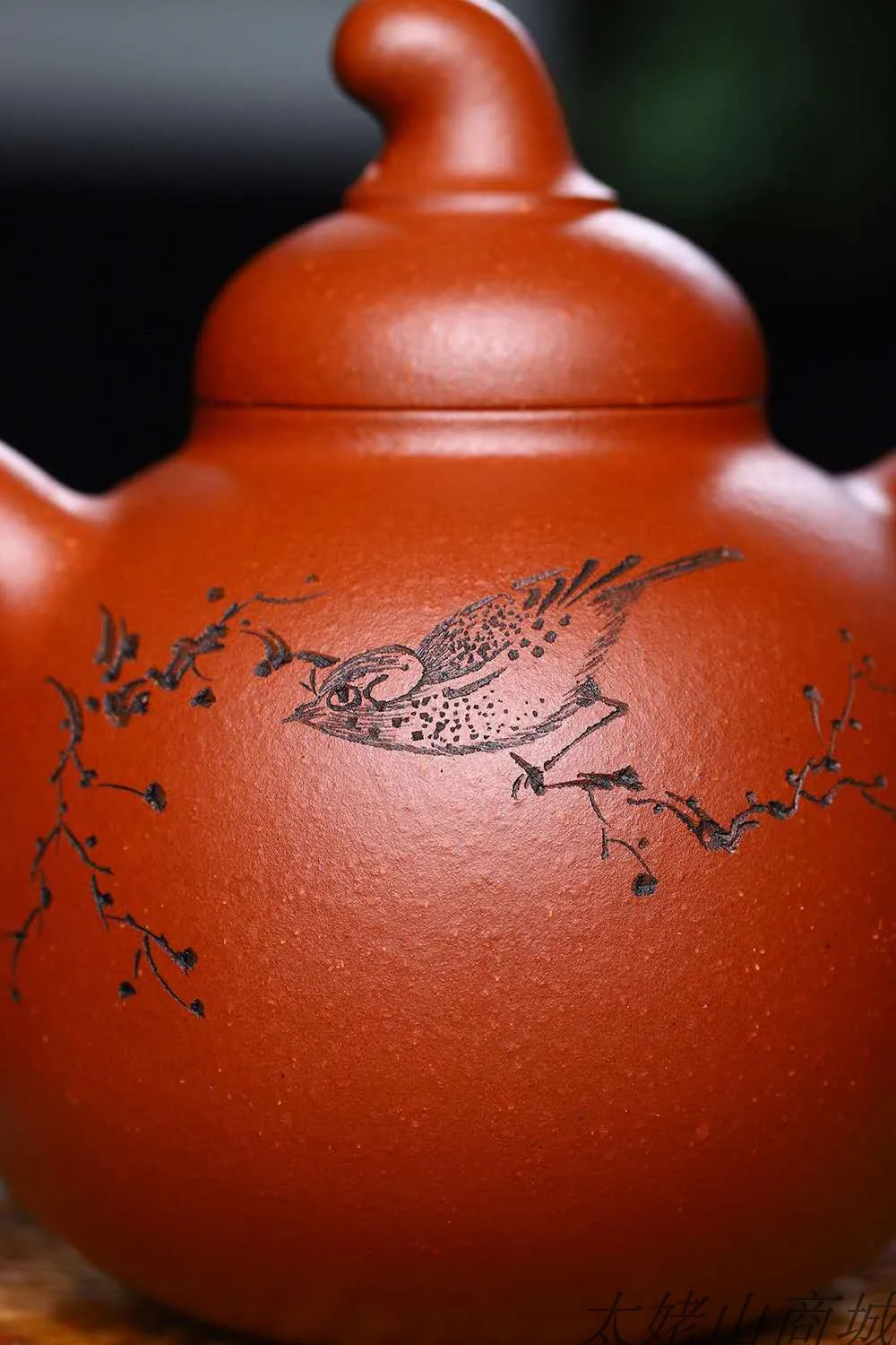 Zisha pot Qingguo Qingcheng raw ore Hongqing cement large capacity 280C Gu Hongjun hand painted Chinese style craft