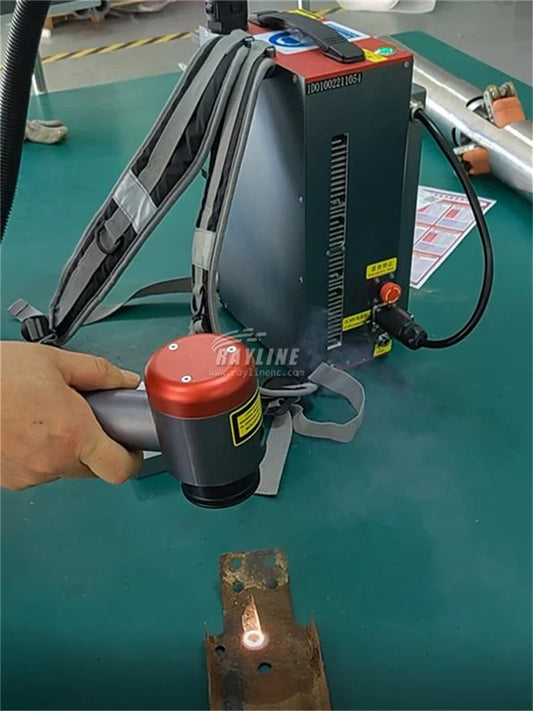 1000W 1500W 2000W Fiber Laser Soldering automatic optical welding machine for metal stainless steel equipped with robot arm