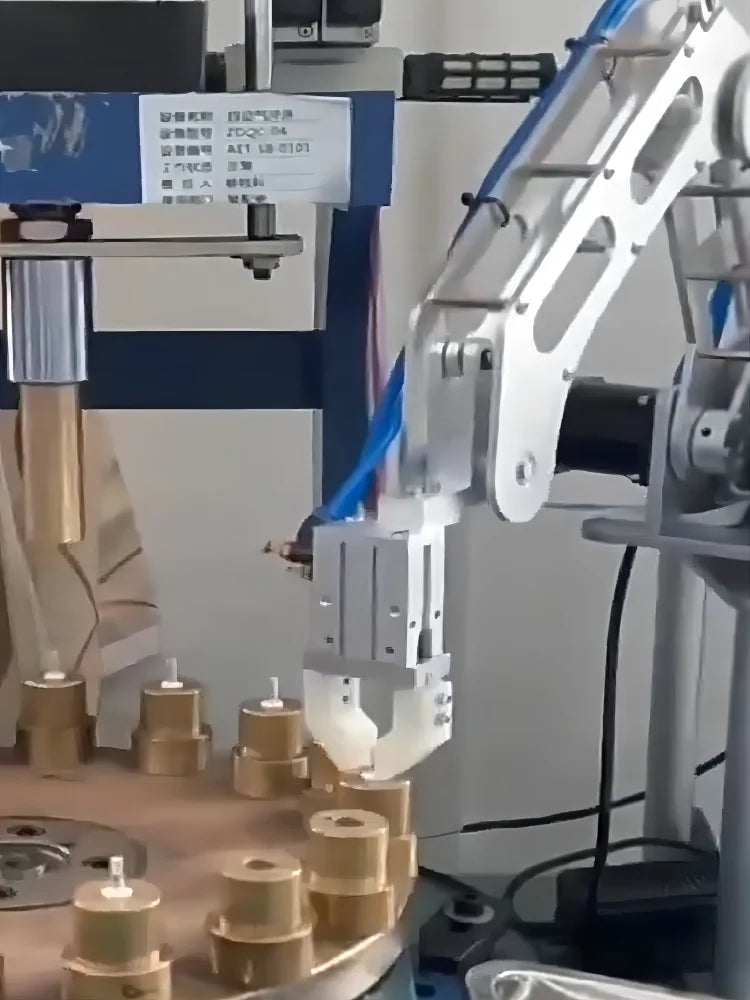 2.5/4Kg Load 3-Axis Stepping Robotic Arm industrial Mechanical Manipulator Robot for Robot Kit Compatible Metal Claw/Suction Cup