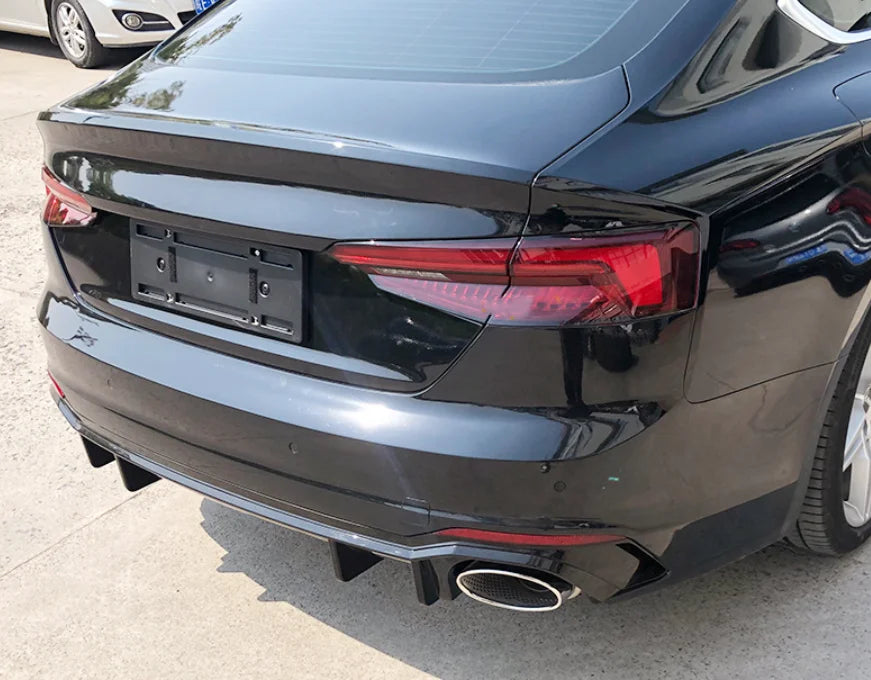 Automotive Parts Rear Bumper Body Kit For  A5 2017-2019 Facelift  RS5 Style Rear Bumper With Diffuser