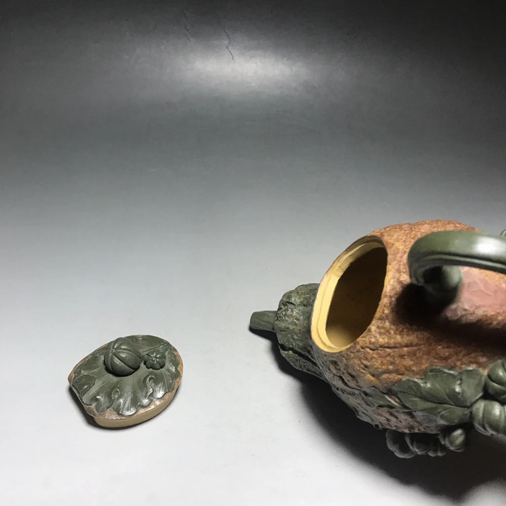 Chinese Yixing Zisha Clay Teapot  Guagua Laicai Pot  Wang Yinxian 450ml