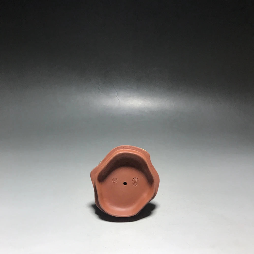 Chinese Yixing Zisha Clay Teapot  Pine crane tree stumps Pot  Wang Yinxian 550ml