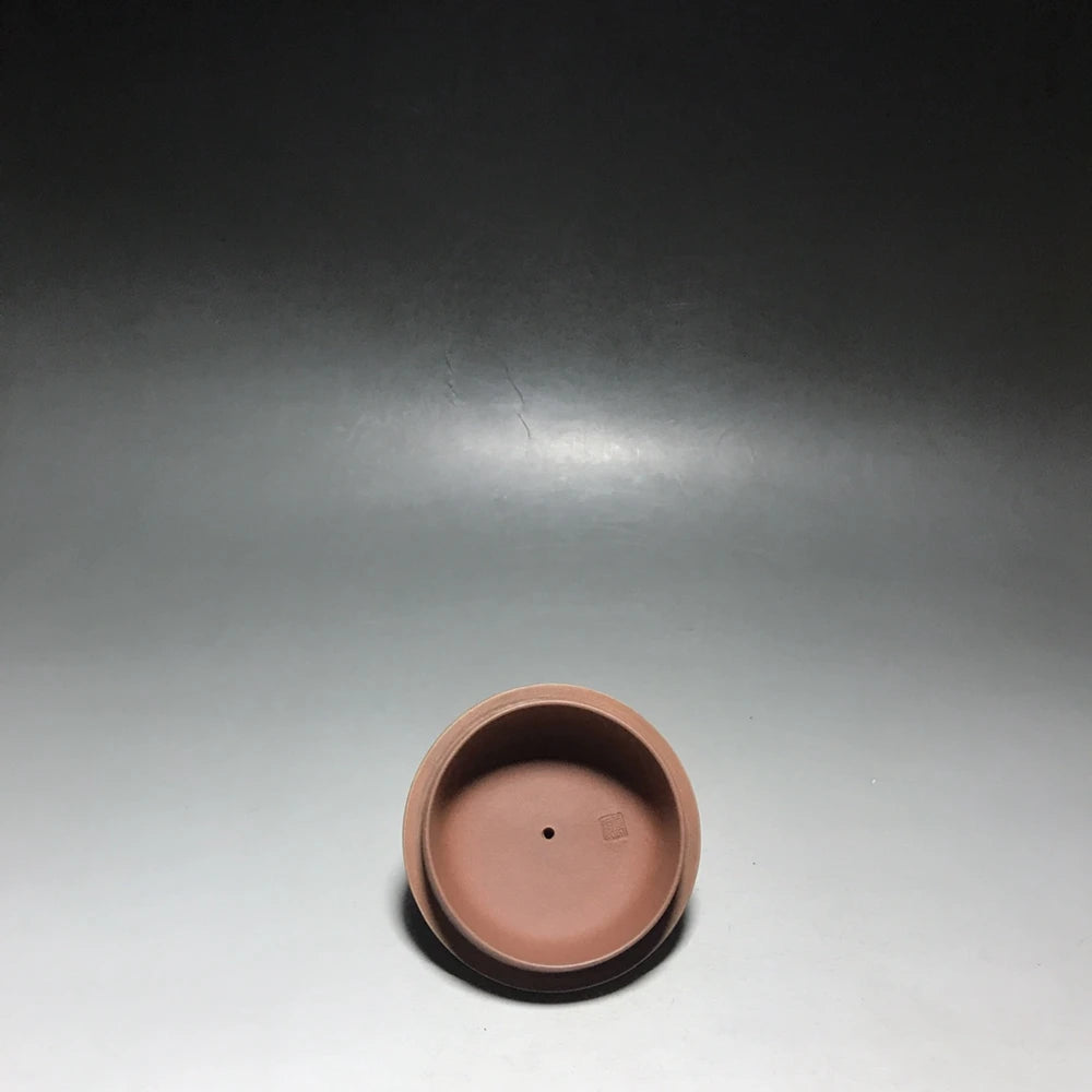 Chinese Yixing Zisha Clay Teapot  antique plum blossom Pot  Wu Yungen 800ml