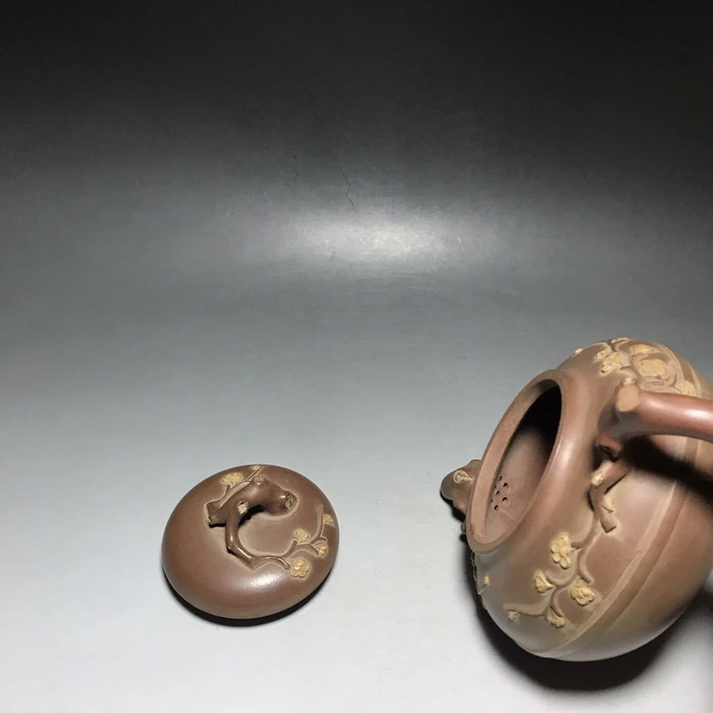Chinese Yixing Zisha Clay Teapot  antique plum blossom Pot  Wu Yungen 800ml
