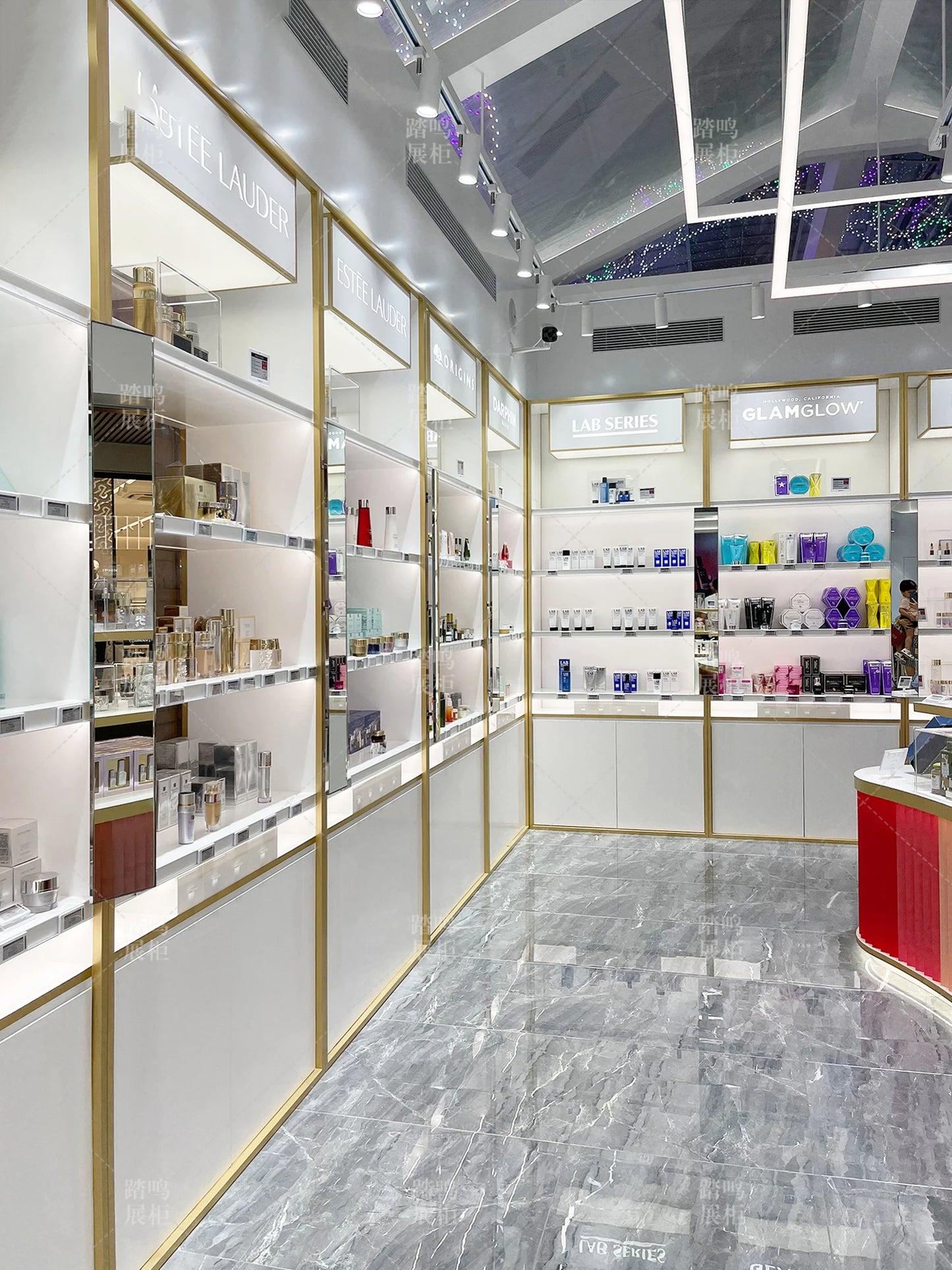 Cosmetics display cabinet, beauty salon cabinet, product display cabinet, high-end skin care products, manicure, island cabinet