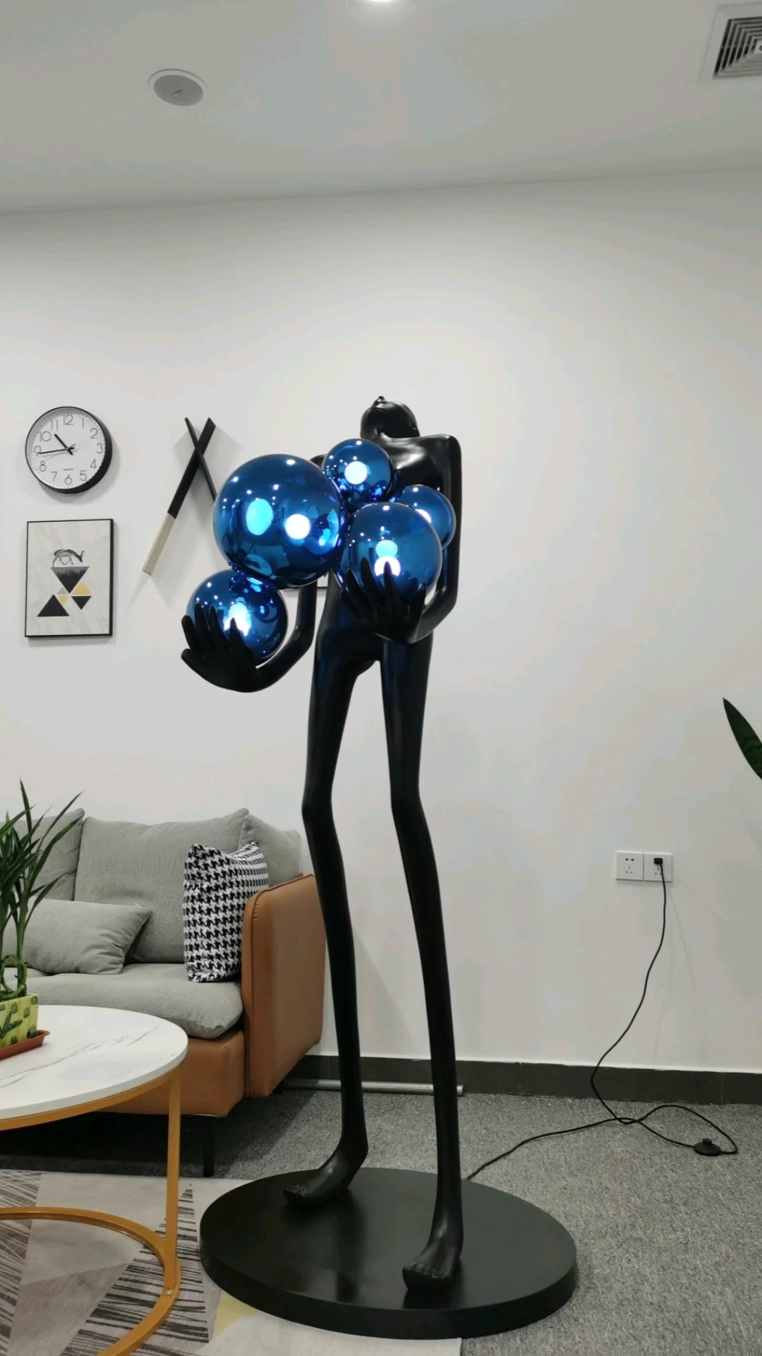 Creative humanoid art sculpture floor lamp home designer beauty shop clubhouse glass fiber reinforced plastic large character or