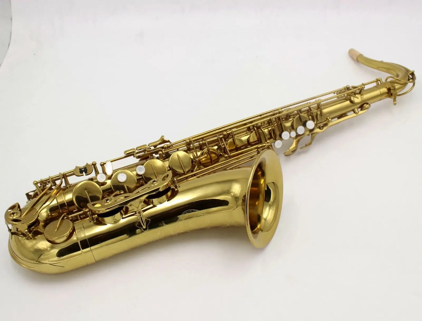 Eastern music champagne gold tenor saxophone Mark VI type no F# with flight case