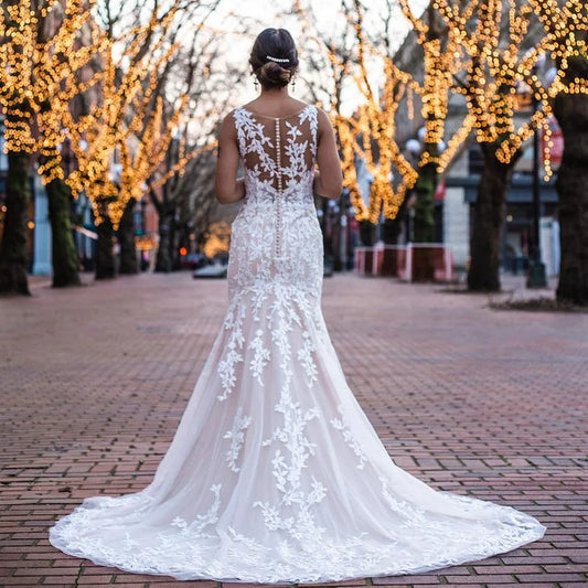 Elegant Mermaid Lace Wedding Dress 2023 V Neck Illusion Back Chapel Train Long Bridal Gown Woman Bride Formal Party Wear Pink