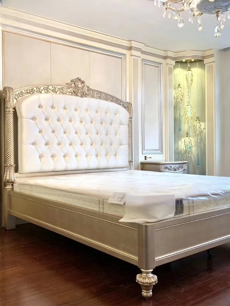European Luxury Gold Foil Fabric Double Bed French Court Villa Solid Wood 1.8m Princess Wedding Bed Furniture Customization