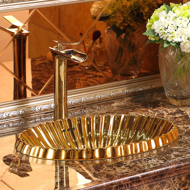 European-style local tyrant gold table basin bathroom creative wash basin oval golden washbasin art basin washbasin
