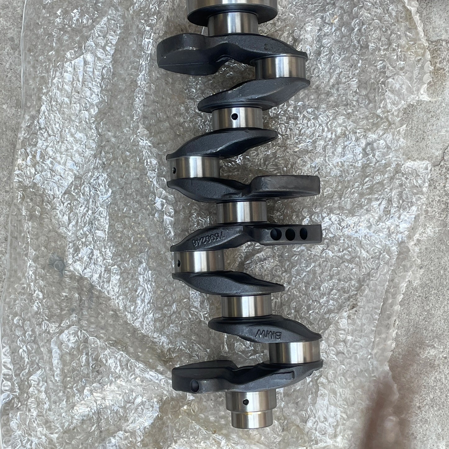 Factory LR038168 New Forged Crankshaft  For Land Rover Discovery  3.0 TDV6 SDV6 306DT  Top quality  Crankshaft