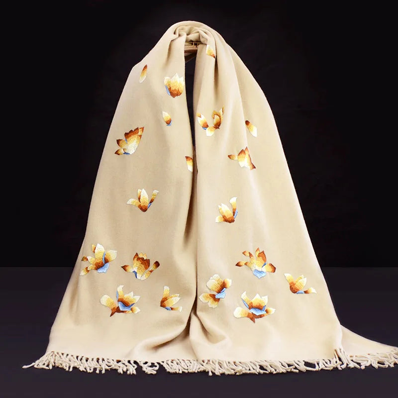 Famous Ancient Embroidery Art New Pure Handmade Su Embroidery Double sided Embroidery Warm Cashmere Shawl Dual purpose Autumn an