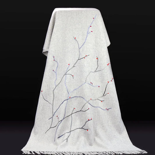 Famous ancient embroidery, high-end handmade Su embroidery, cashmere shawl, scarf for female winter students, artistic and Japan