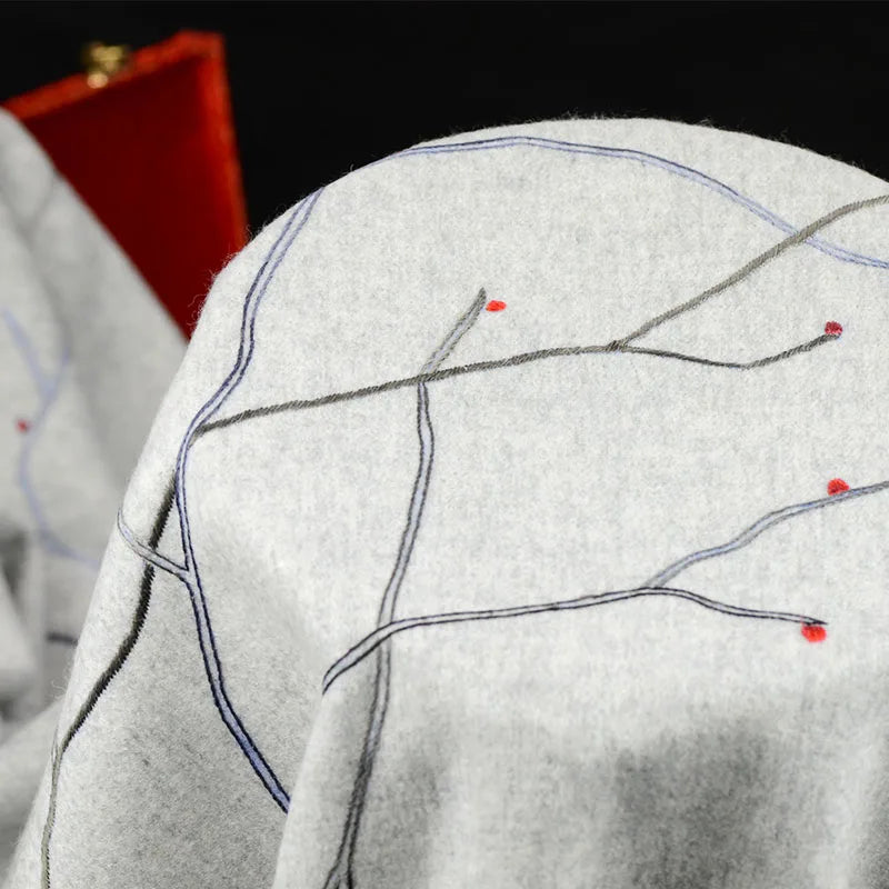 Famous ancient embroidery, high-end handmade Su embroidery, cashmere shawl, scarf for female winter students, artistic and Japan