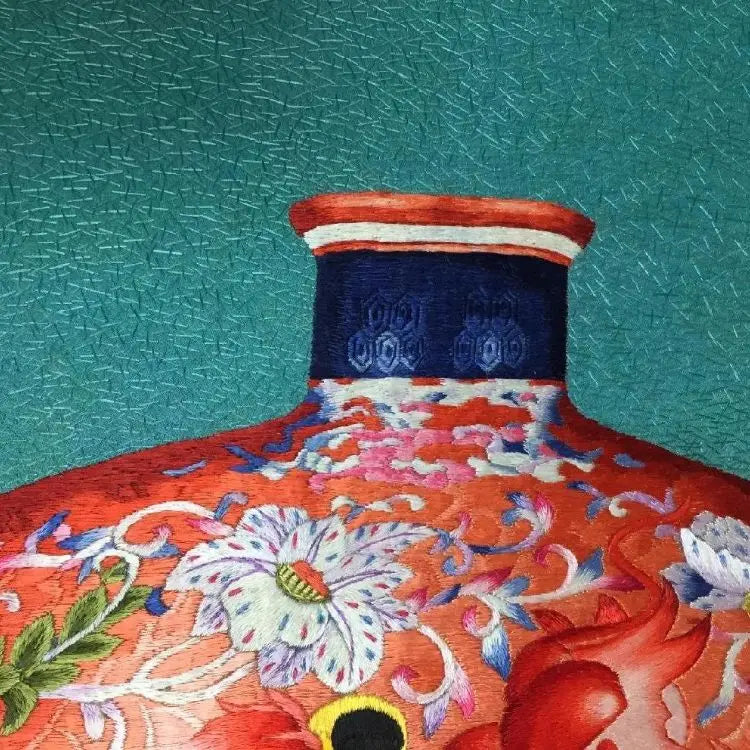 Fine Chinese handmade silk embroidery art dragon vase painting wall decor Suzhou Embroidery